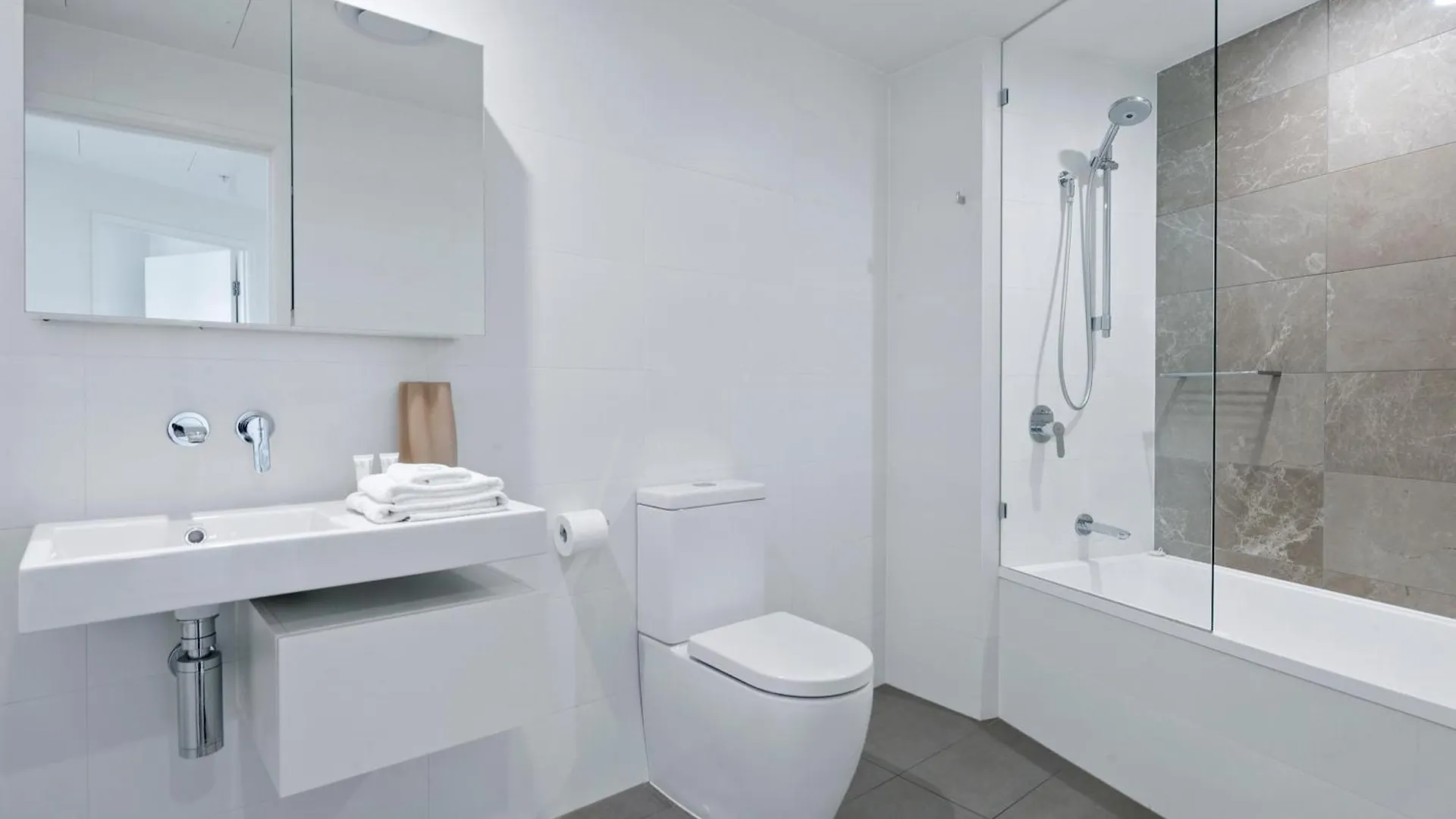 Ruby - Self Contained, Privately Managed Apartments Gold Coast 0*,