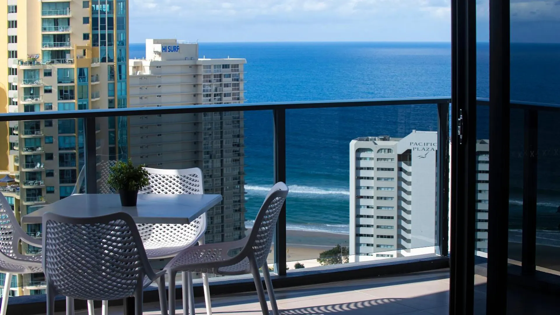 Ruby - Self Contained, Privately Managed Apartments Gold Coast 0*,
